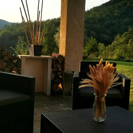 Dans Corps De Ferme Aiglun Holiday home Aiglun (Alpes-de-Haute-Provence)